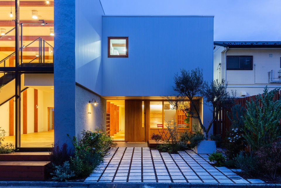 怎么突出幼兒園設(shè)計的特色？